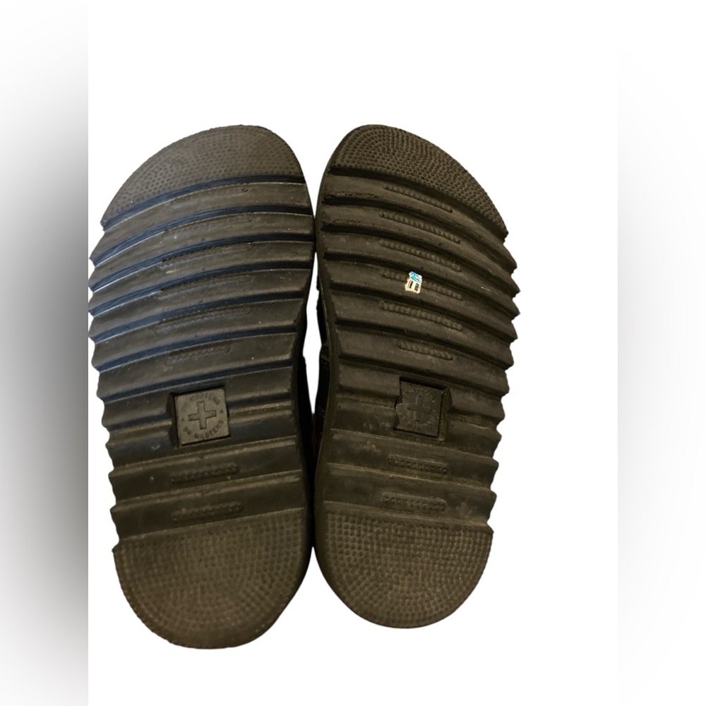 Dr Martens Kyle Junior Kyle Sandals - Picture 5 of 9
